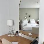 Western Le Picardy & 4*