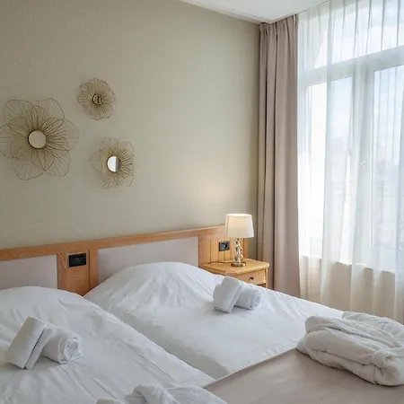 ホテル Western Le Picardy 4*