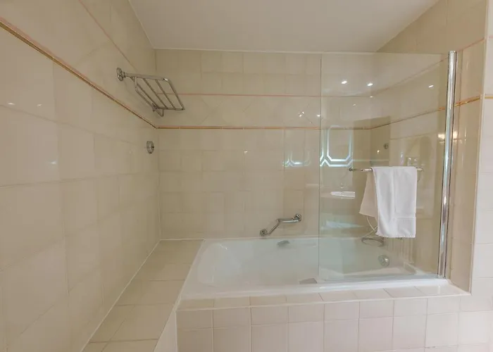 Western Le Picardy Hotel 4*